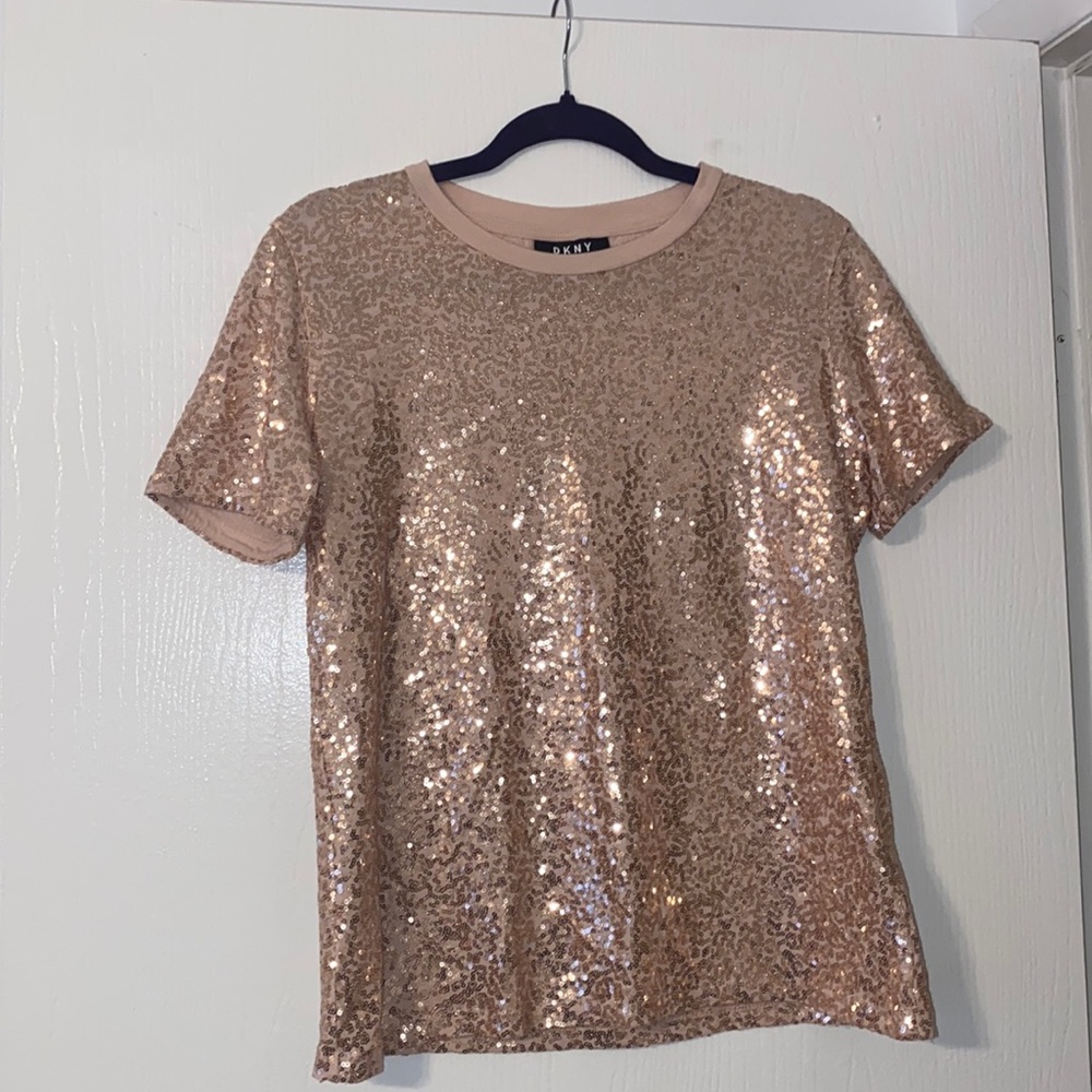 DKNY champagne pink (blush) sequined T-shirt top